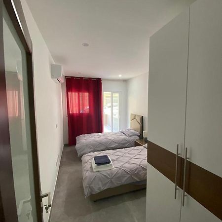 Gzira Two-Bedroom Apartment Exteriör bild